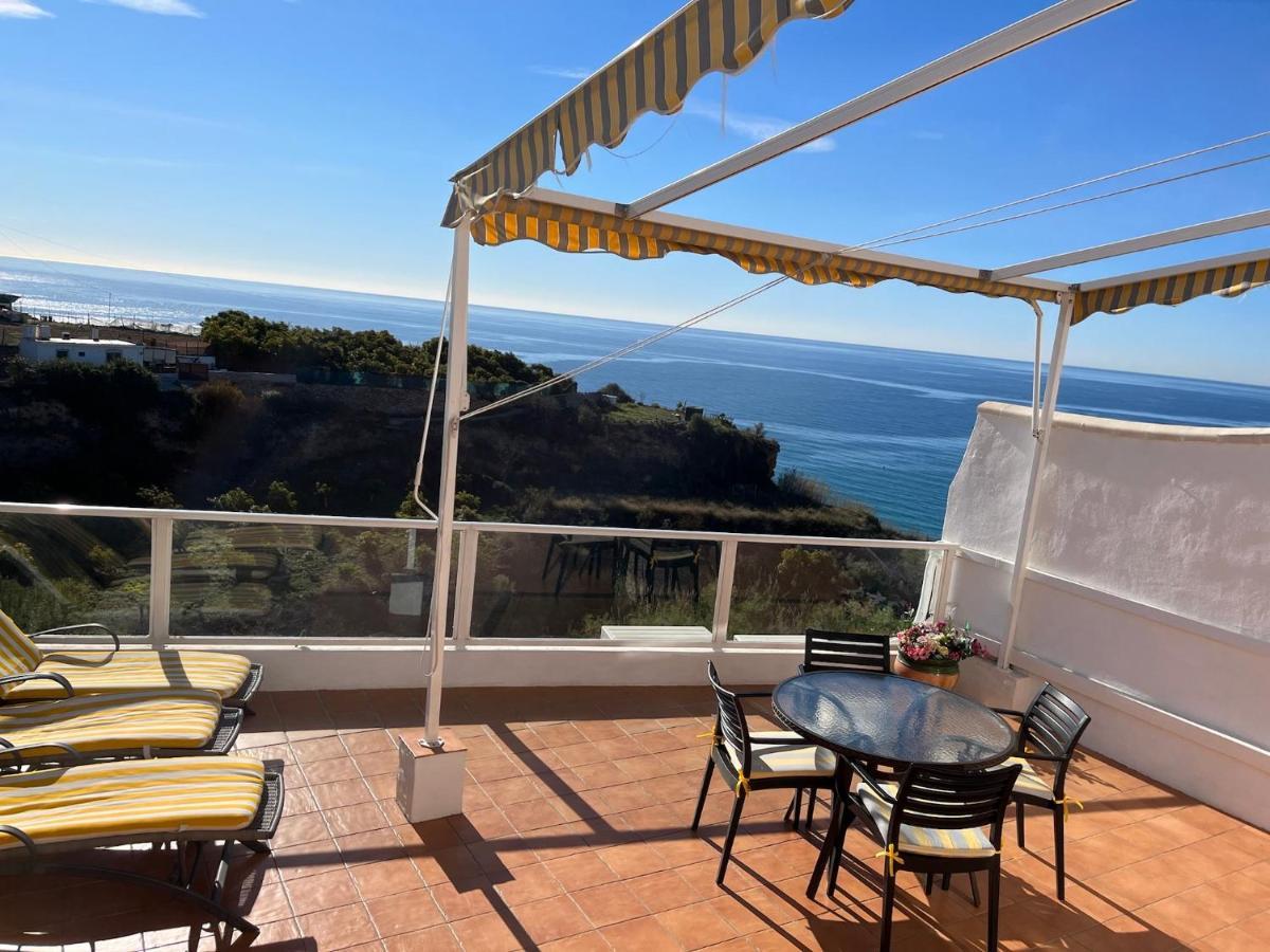 Delightful Burriana House With Magnificent Beach & Sea Views. Nerja Luaran gambar